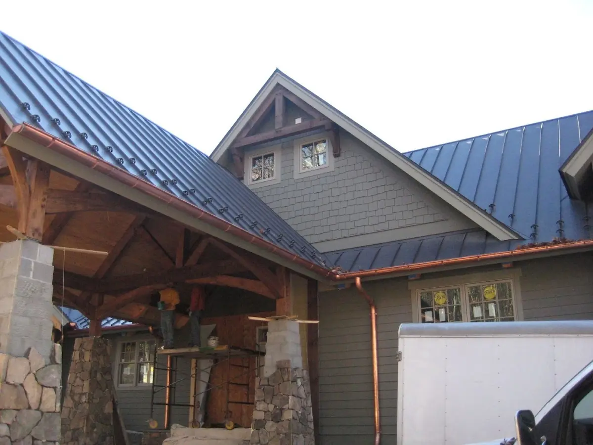 Craftsman Roofing team delivering quality roofing work in Wood River